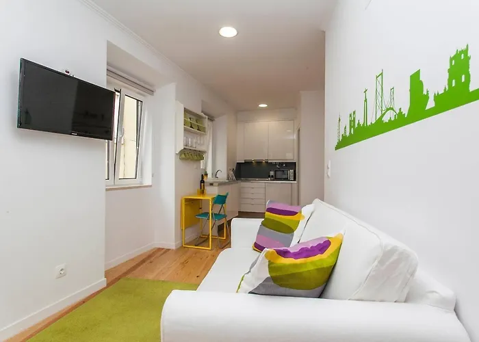 Whome Hidden Gem In Alfama Perfect To Explore * 리스본